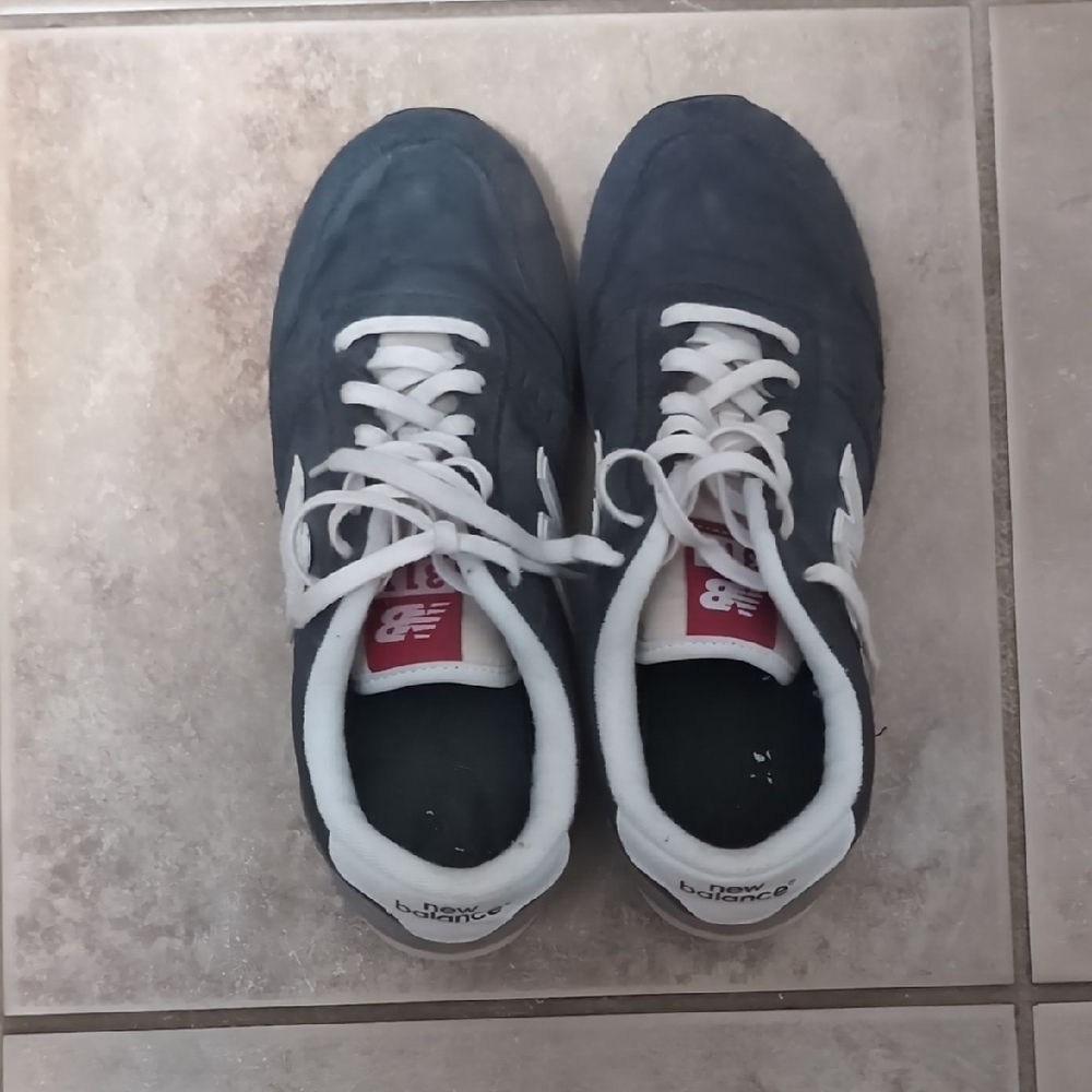 New Balance Men's Navy Sneakers